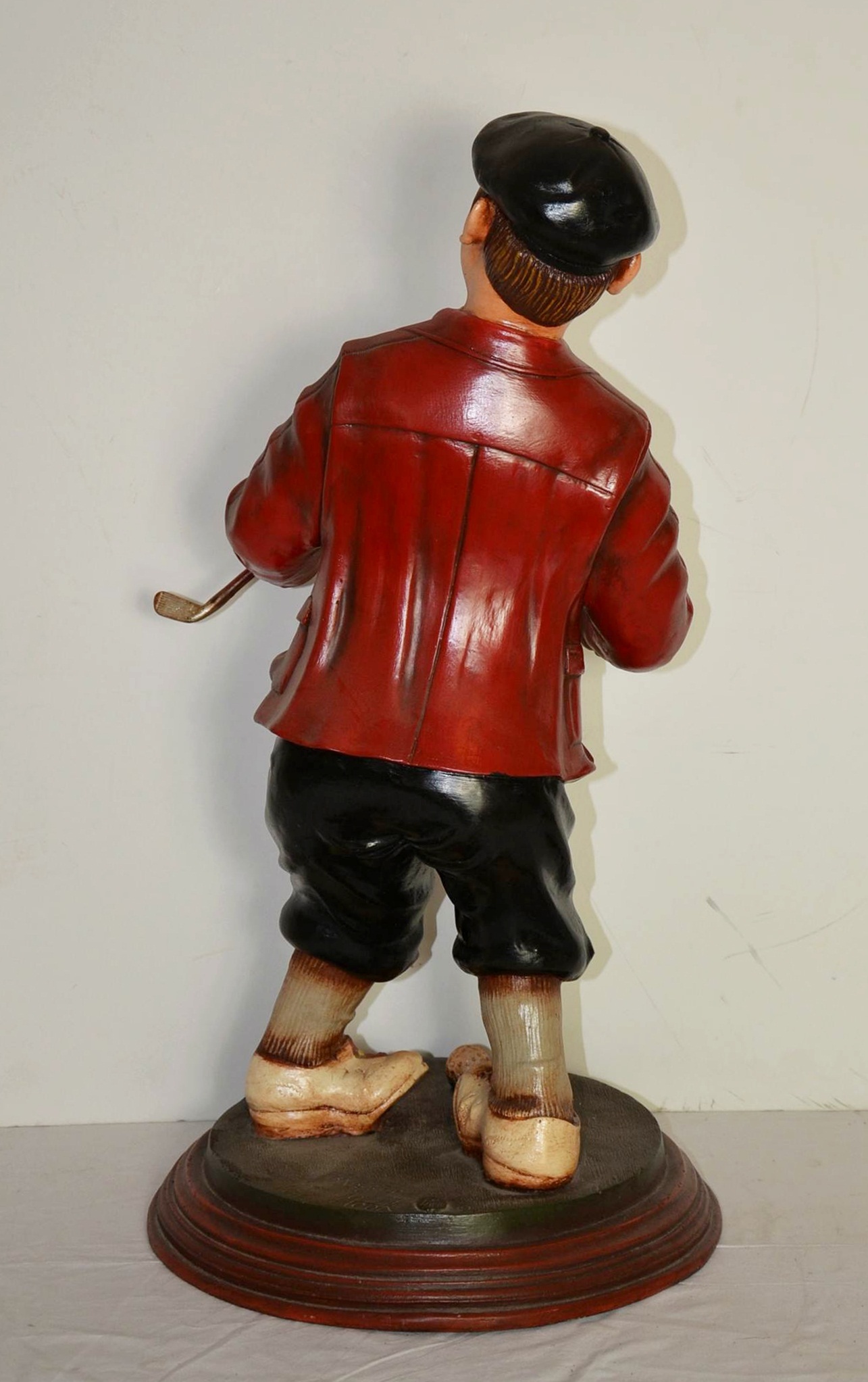 Peter Mook golf statuary.