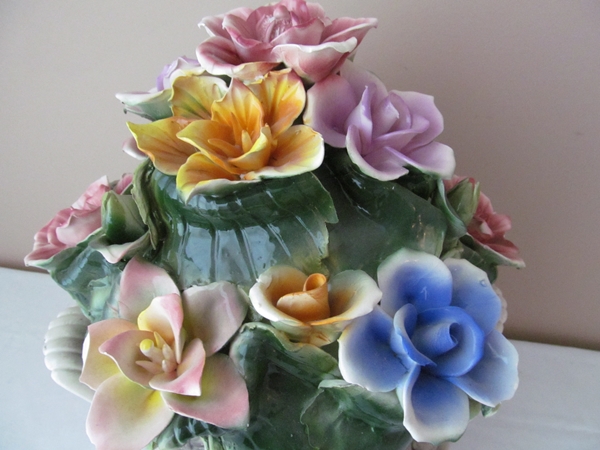 Italian Capodimonte Porcelain Rose Centerpiece