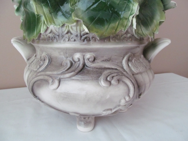 Italian Capodimonte Porcelain Rose Centerpiece