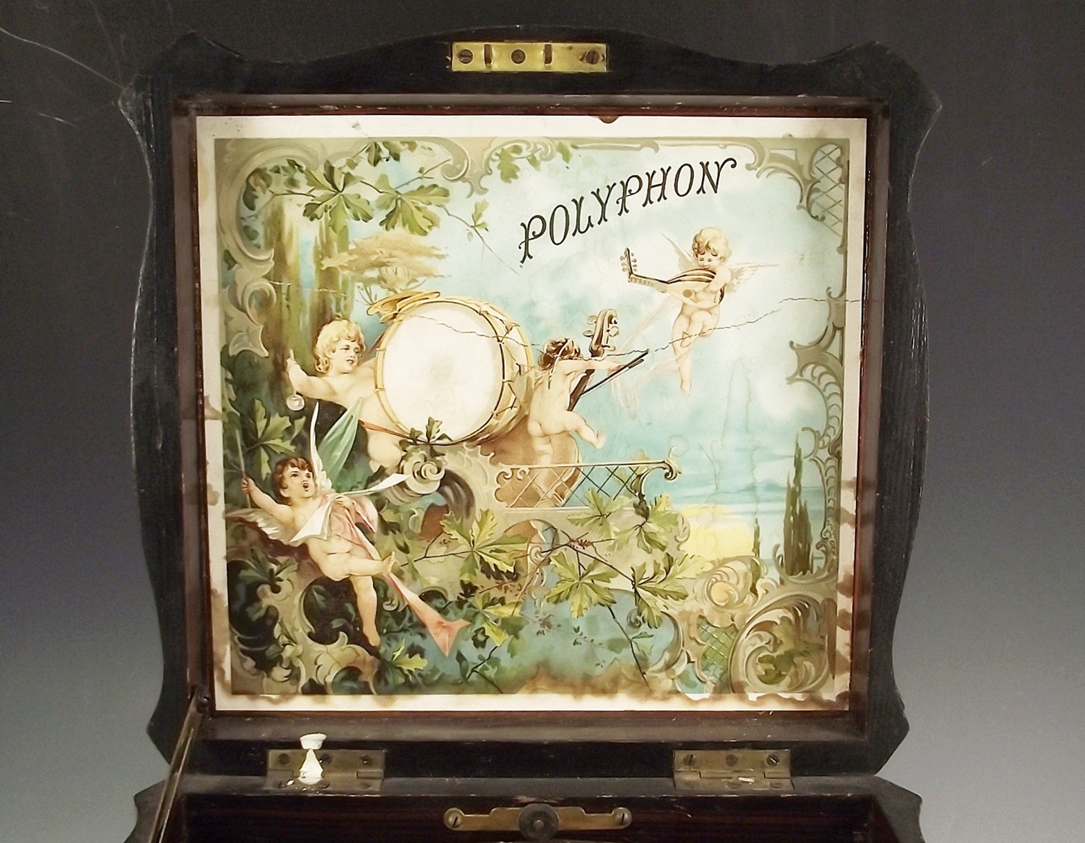 Late 1800s Victorian Polyphon music box.