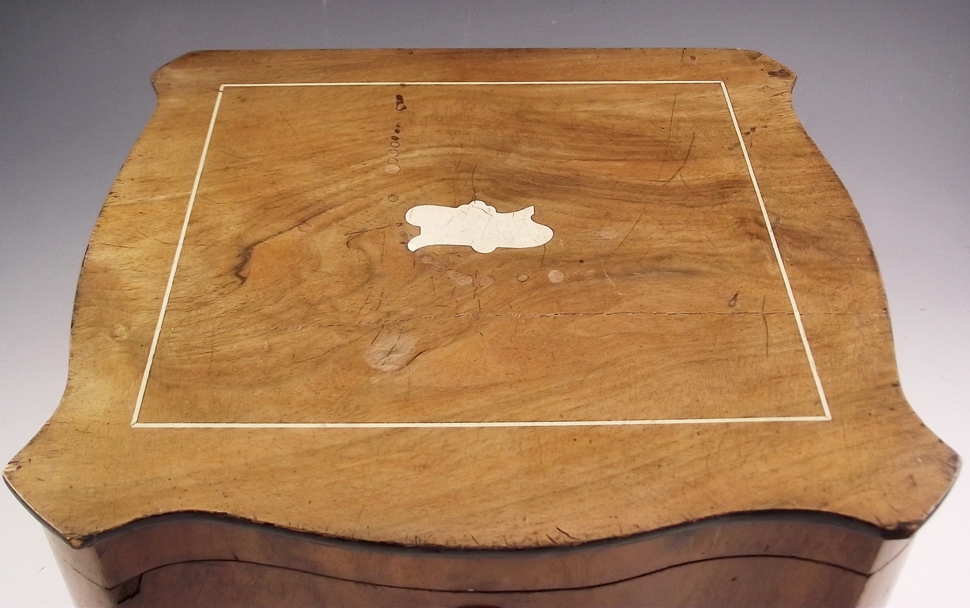 Late 1800s Victorian Polyphon music box.