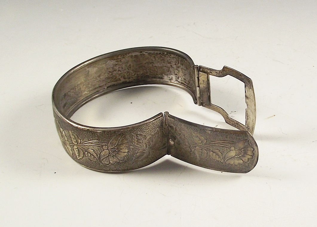 Sterling silver buckle bracelet.