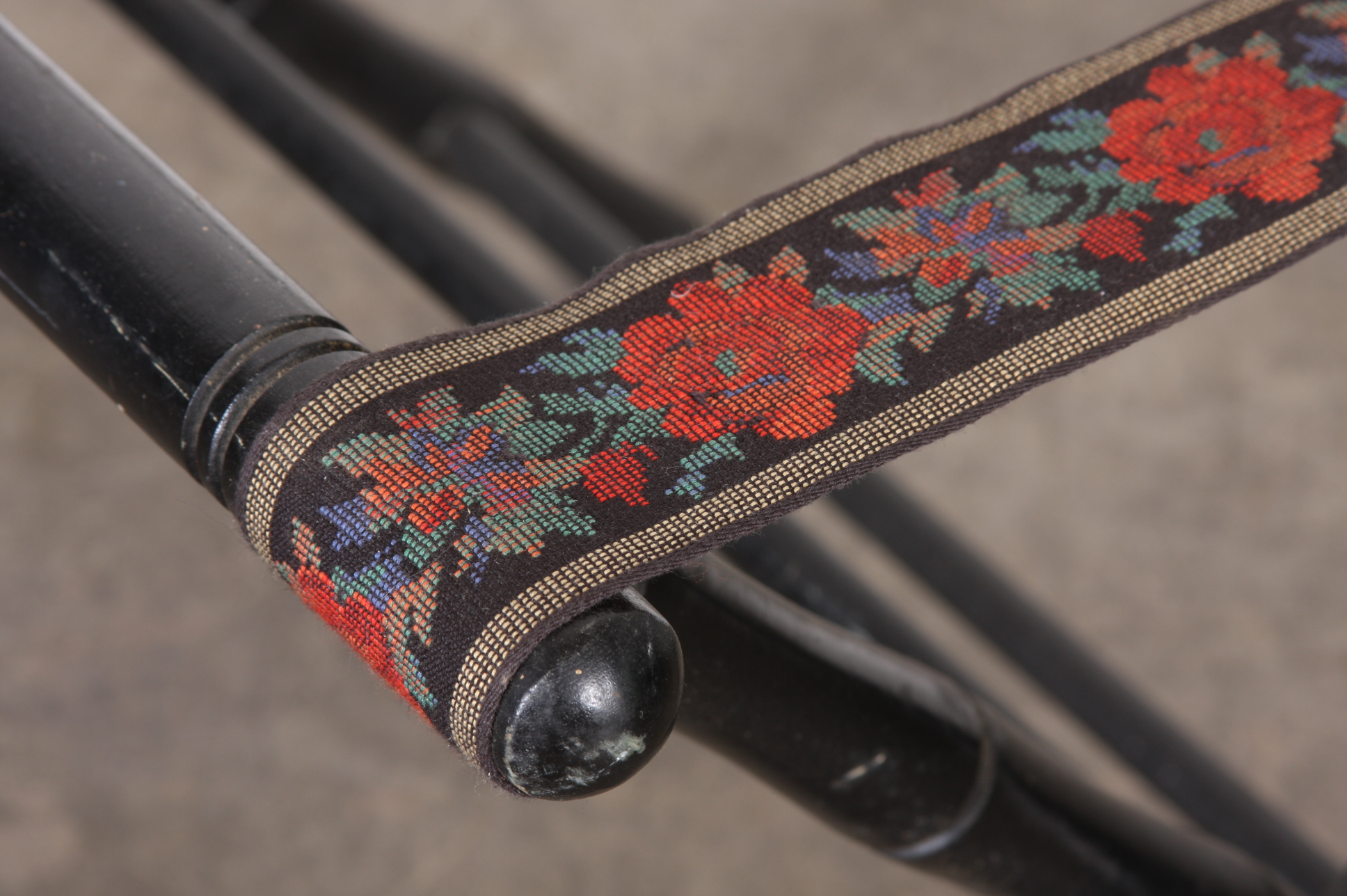 Small Folding Stand with Brocade Fabric