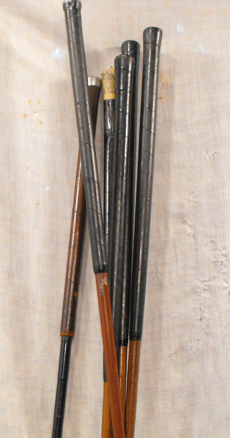 6 Vintage Golf Clubs