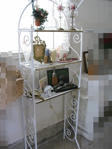 Decorative Accessories