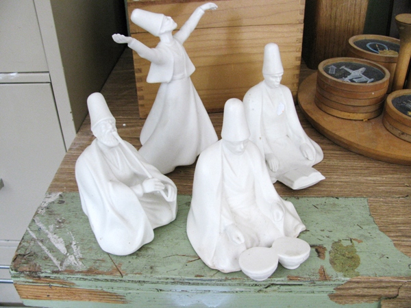 Decorative Accessories