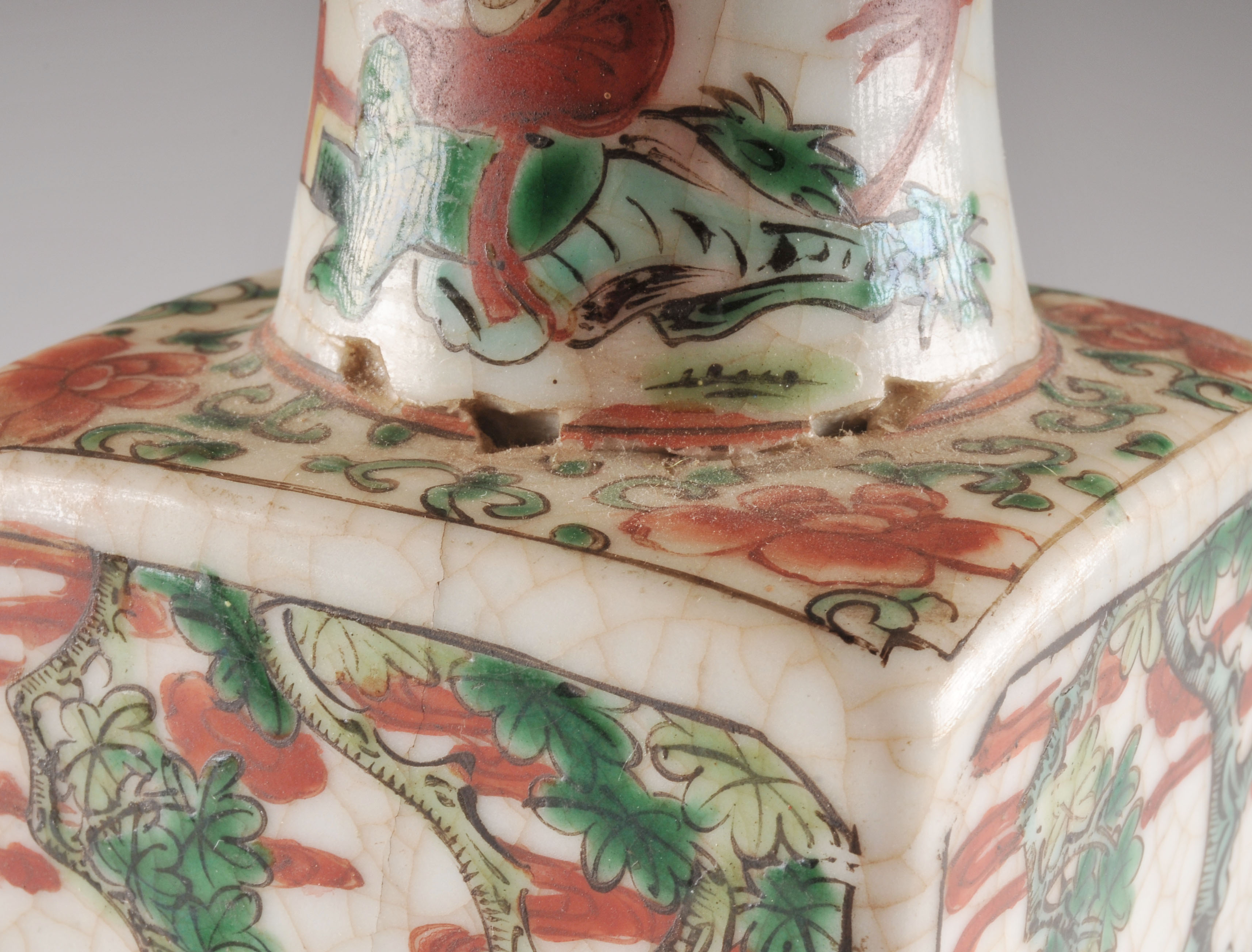 Asian Vase Lamp w/ Shade