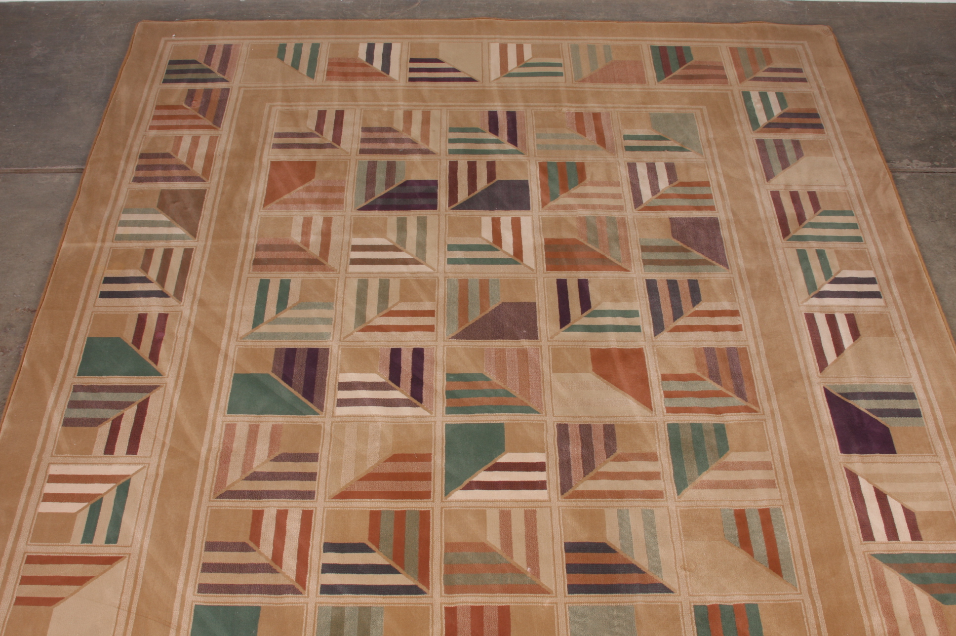 Rug Gallery Area Rug.