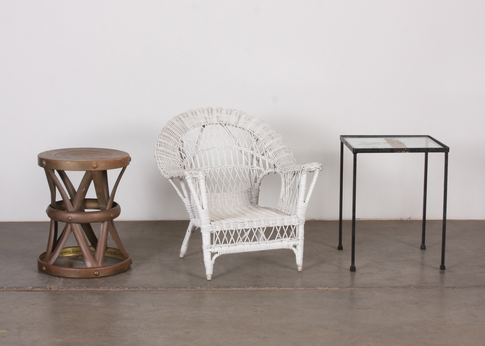 Assorted Furniture Pieces