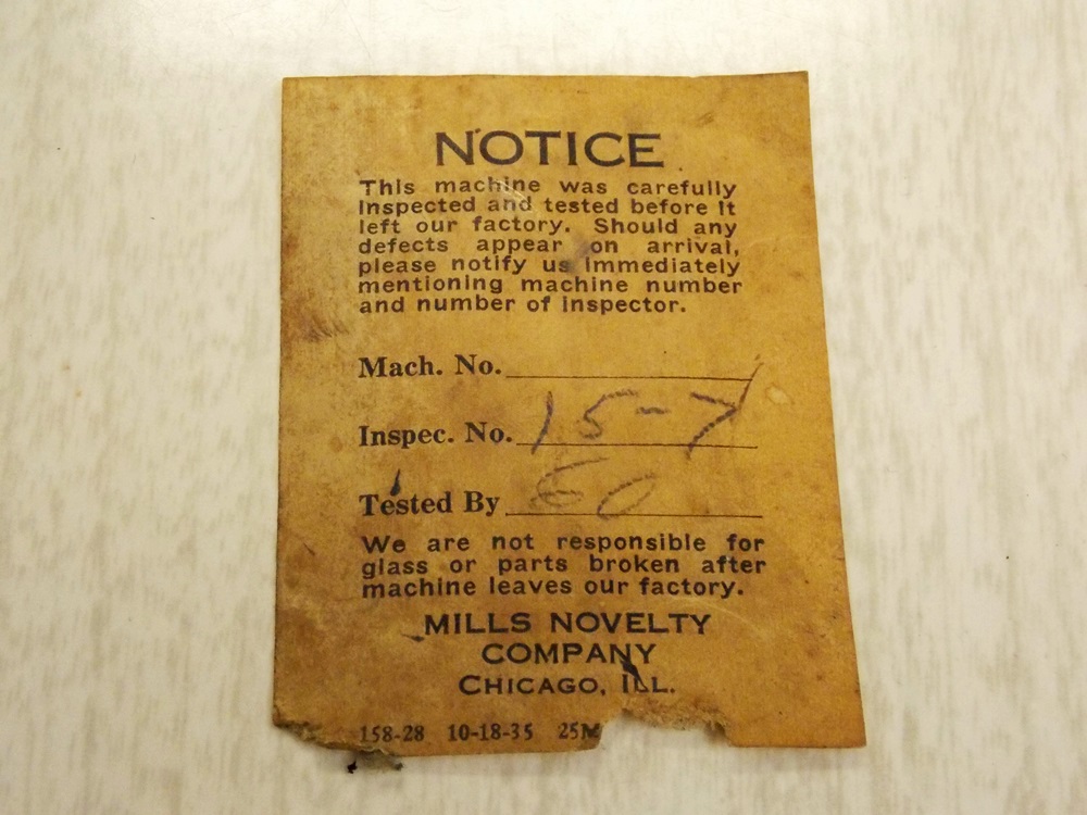 Fabulous and Fun Art Deco Slot Machine 