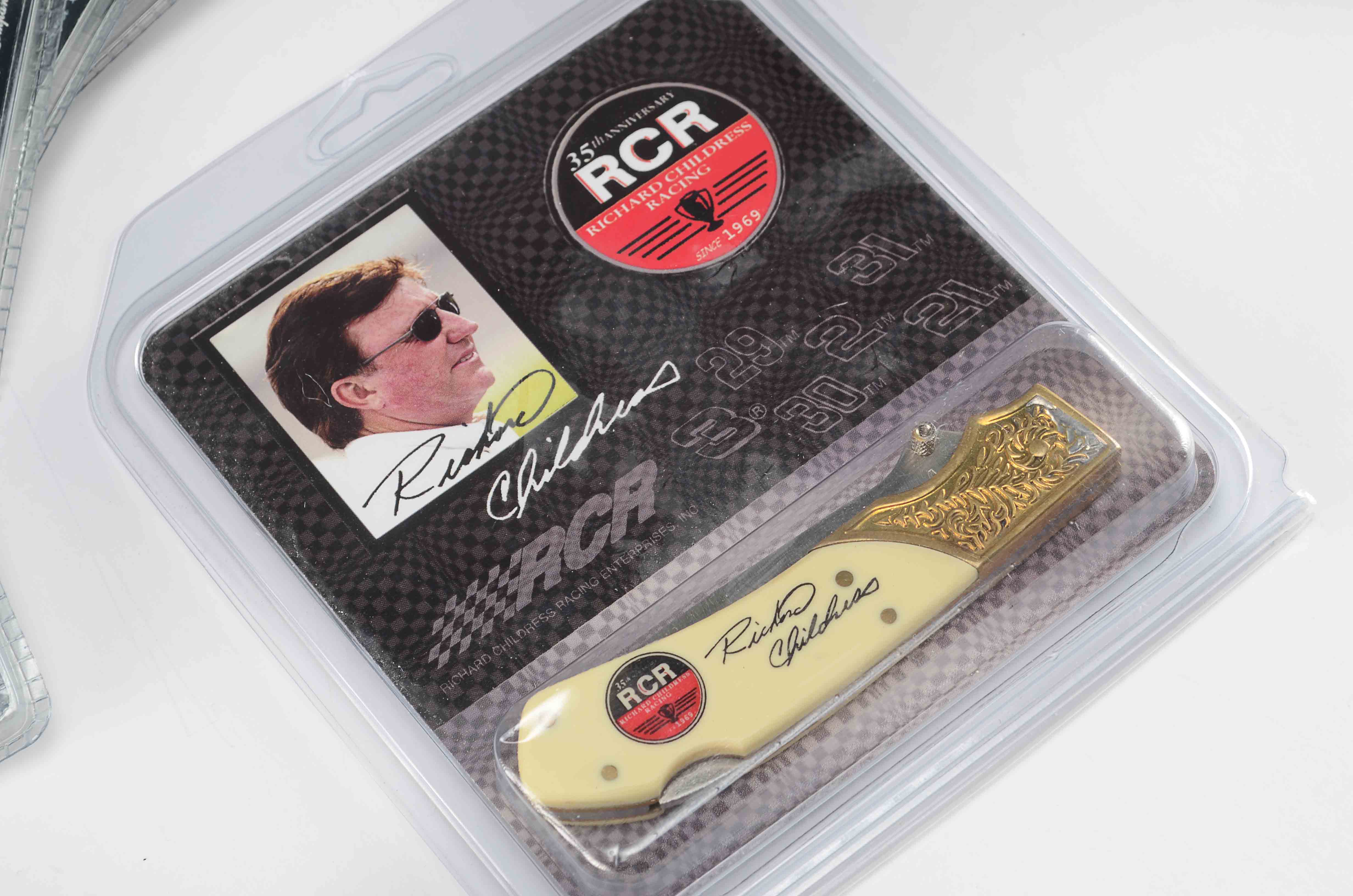 Dale Earnhardt Jr. Pocket Knives