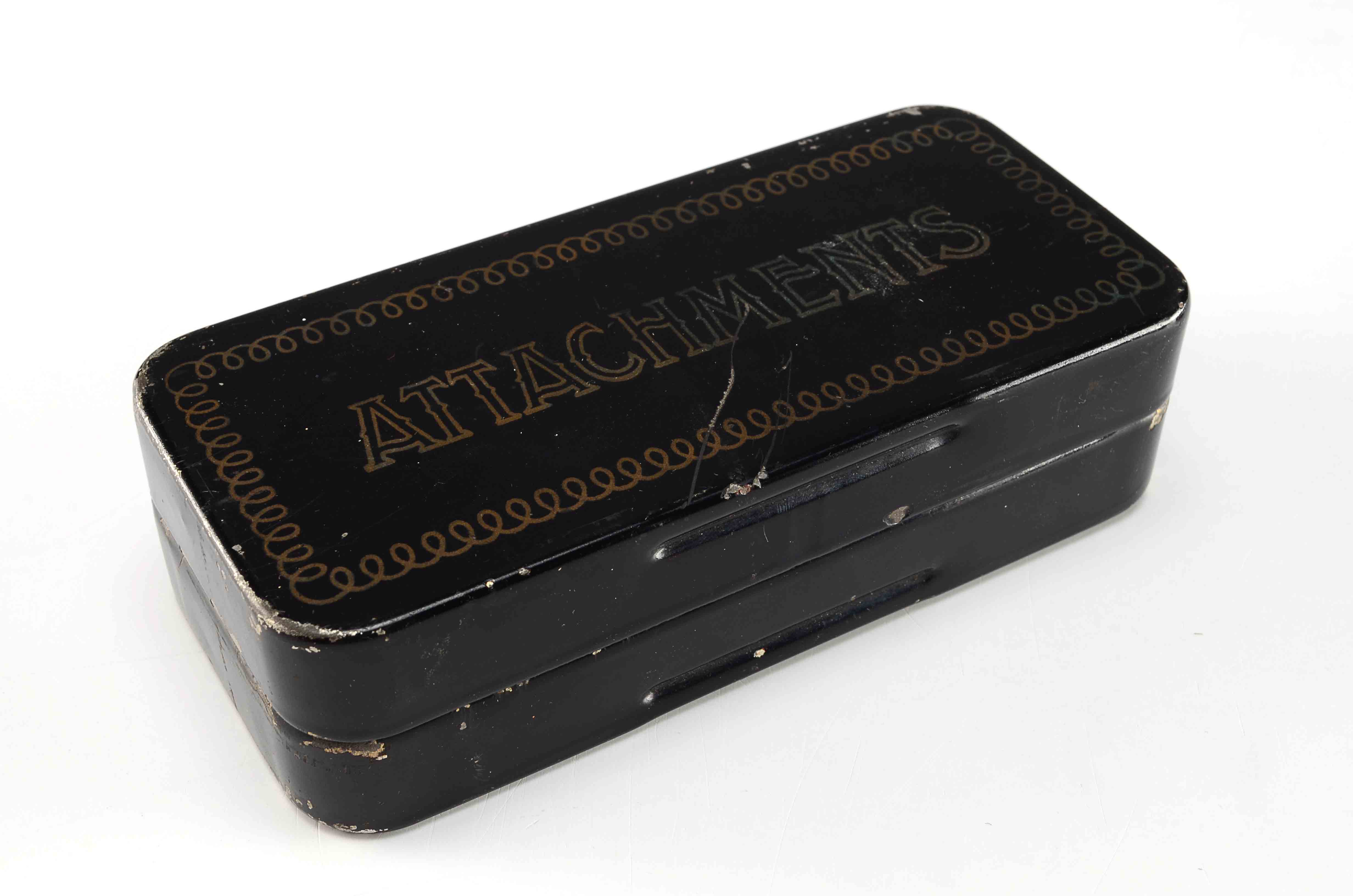 Collection Vintage Advertising & Various Size Sewing Thimbles