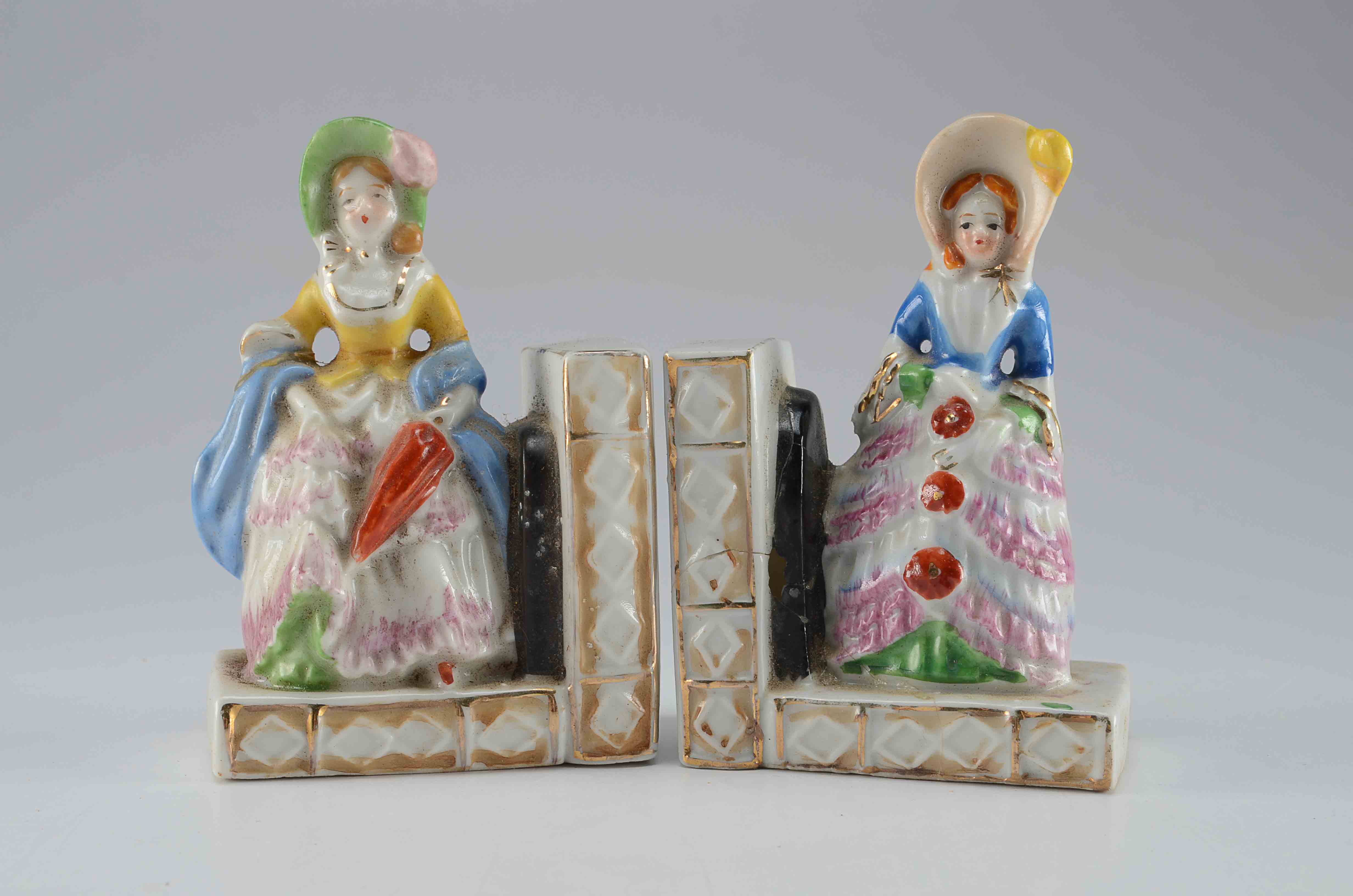 Assorted Porcelain Decor