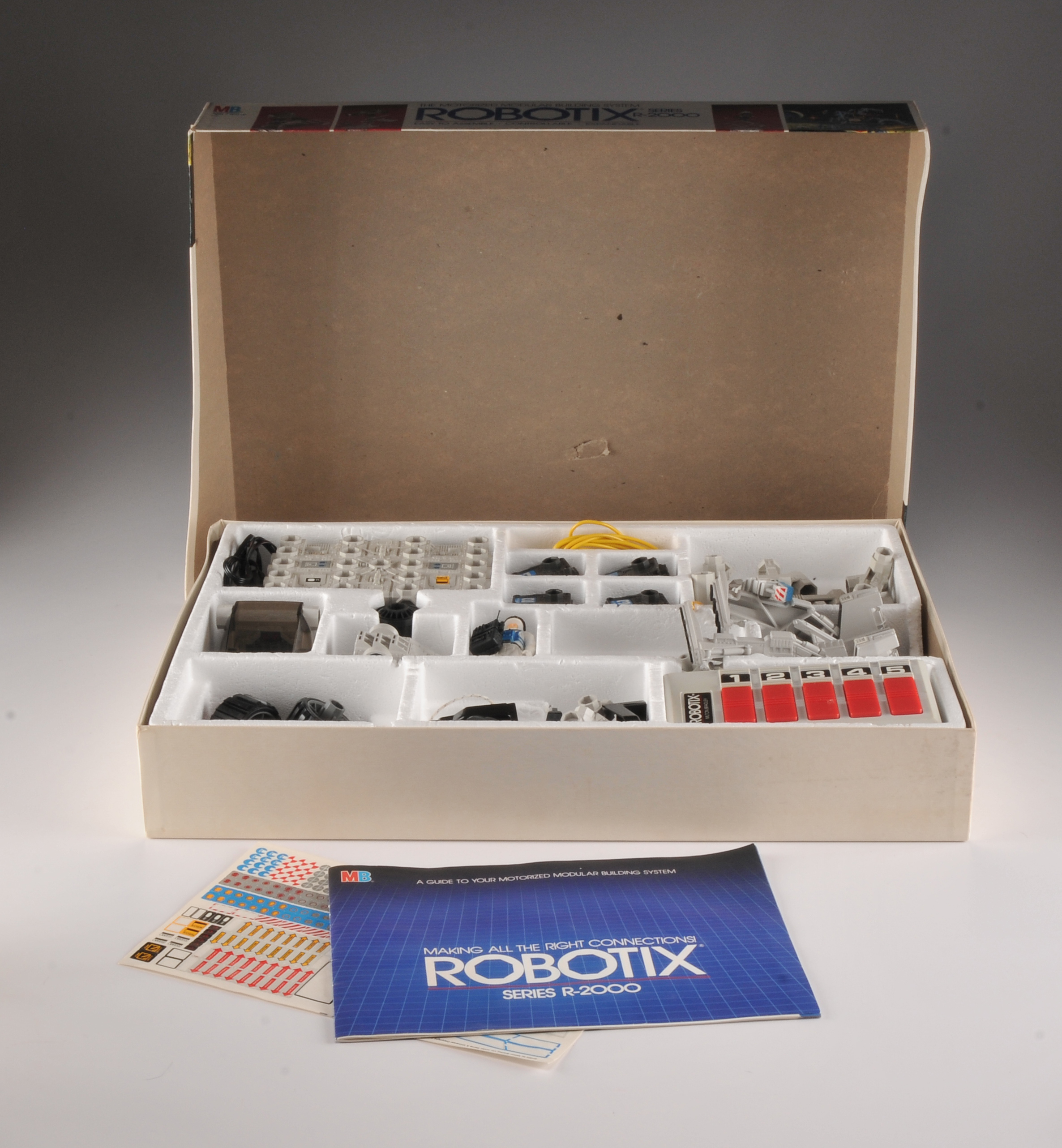 Robotic Modular Building System. 1980's