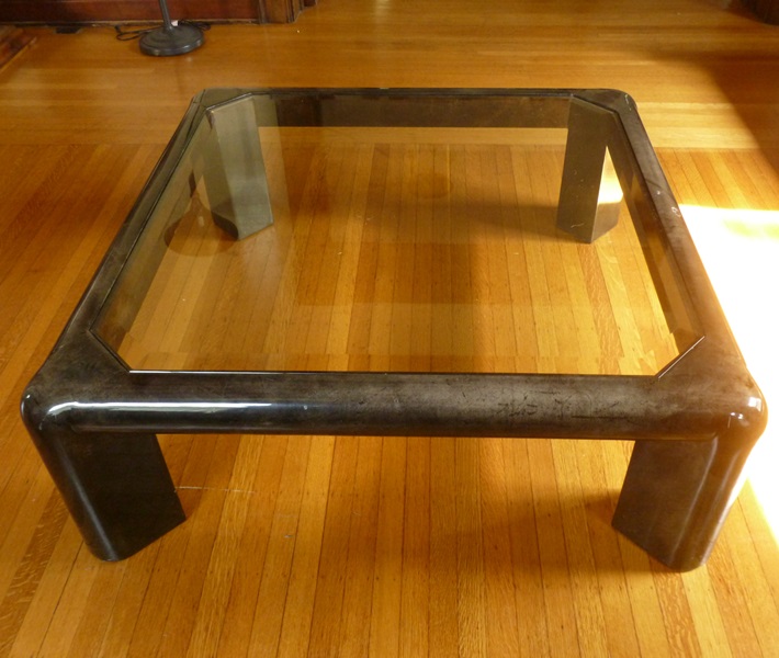 Modern Molded ResinTable with Glass Top Table