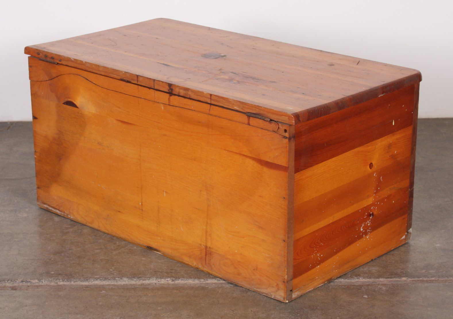 Knotty Pine Blanket Chest