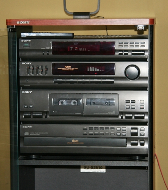 Sony Stereo System with Cabinet