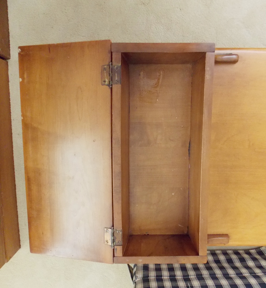 Early American Style Coffee Table