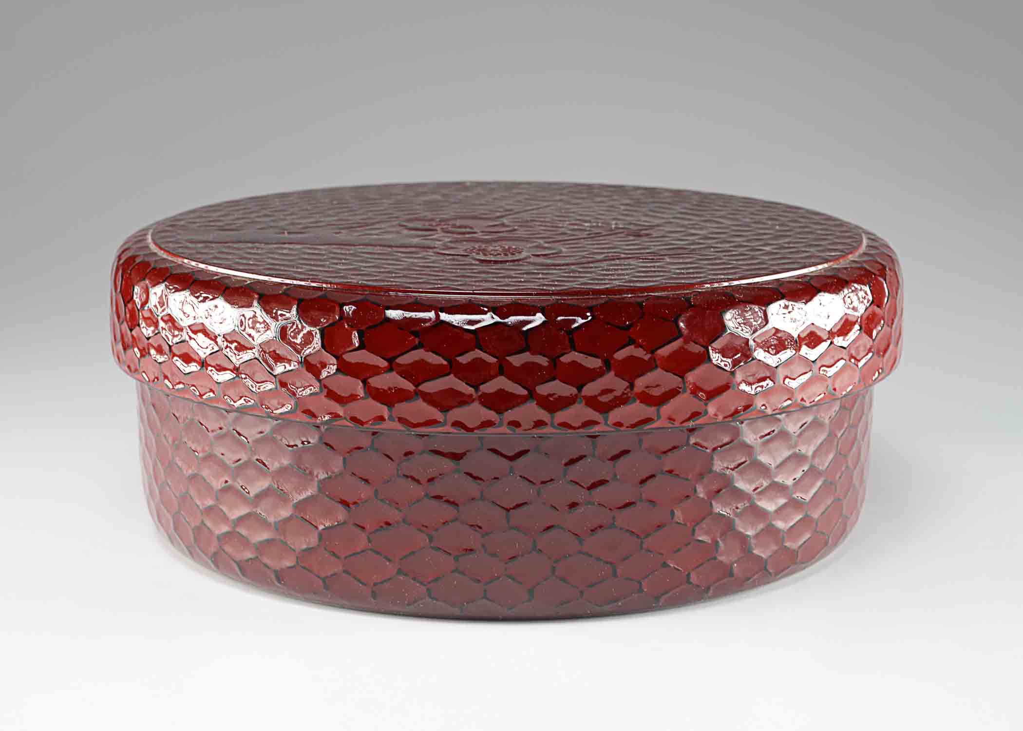 Chinoiserie Lacquer Ware Covered Bowl 