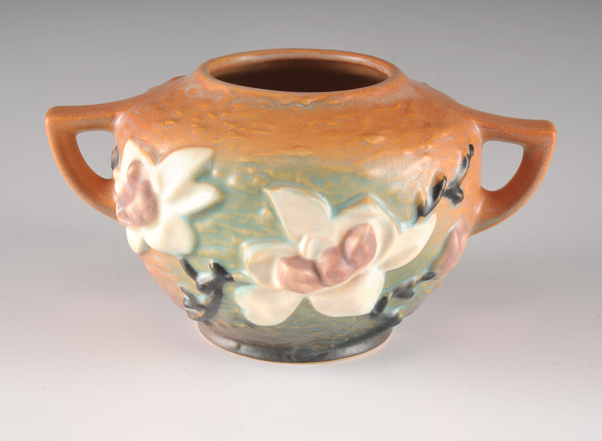 Roseville Brown Magnolia Double Handled Jardiniere 