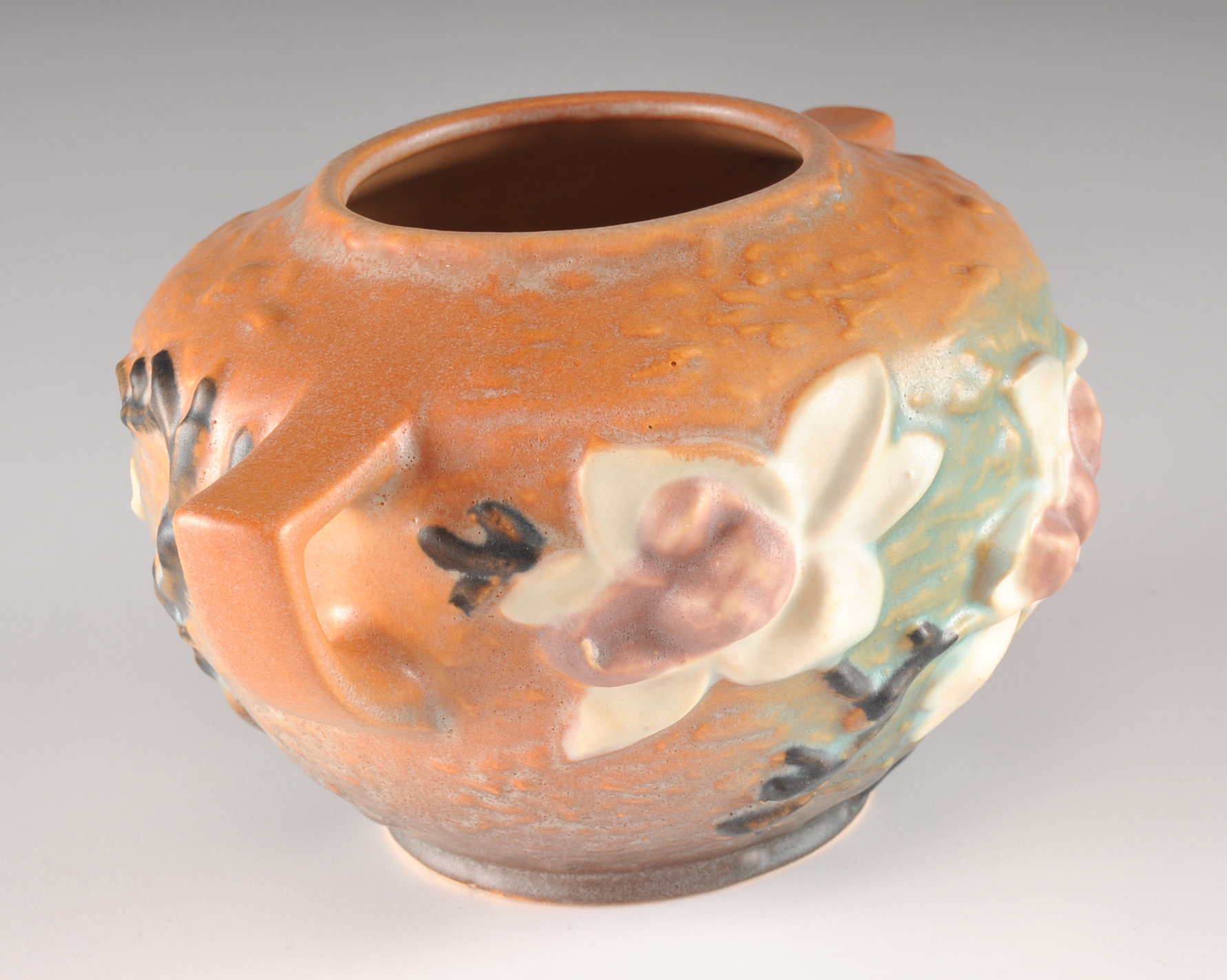 Roseville Brown Magnolia Double Handled Jardiniere 