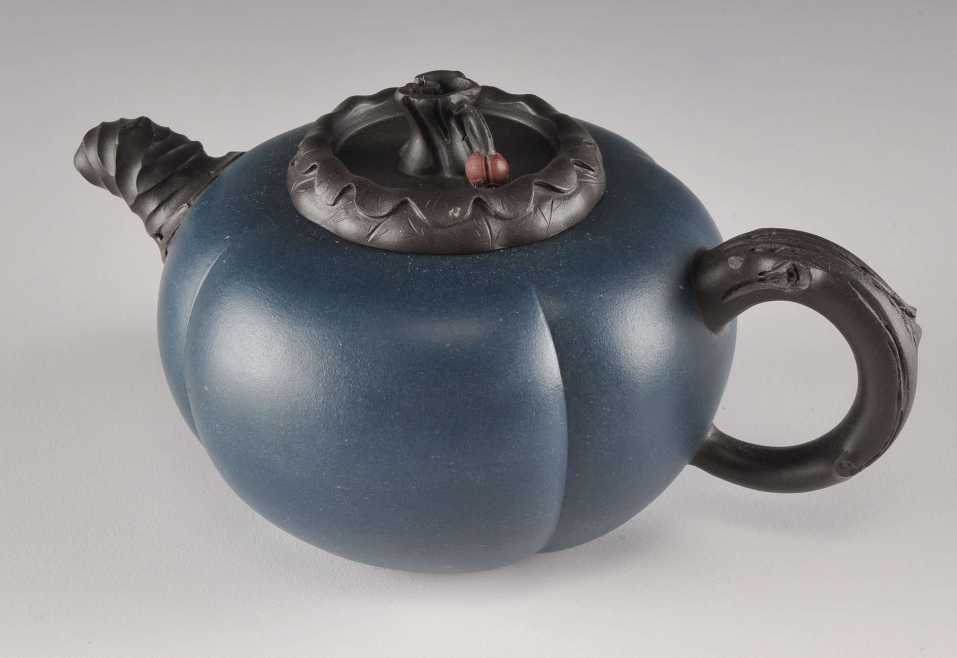 Chinese Yixing Clay Teapot and 2 Teacups