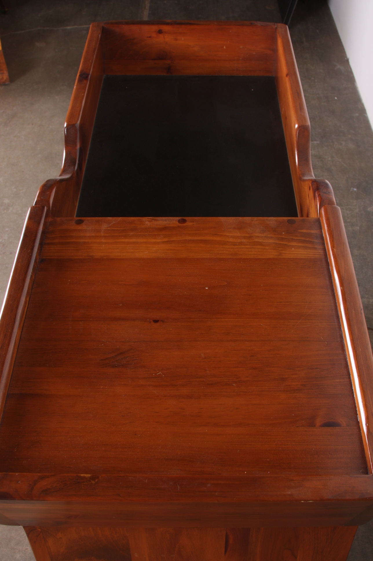 Contemporary Pine Dry Sink