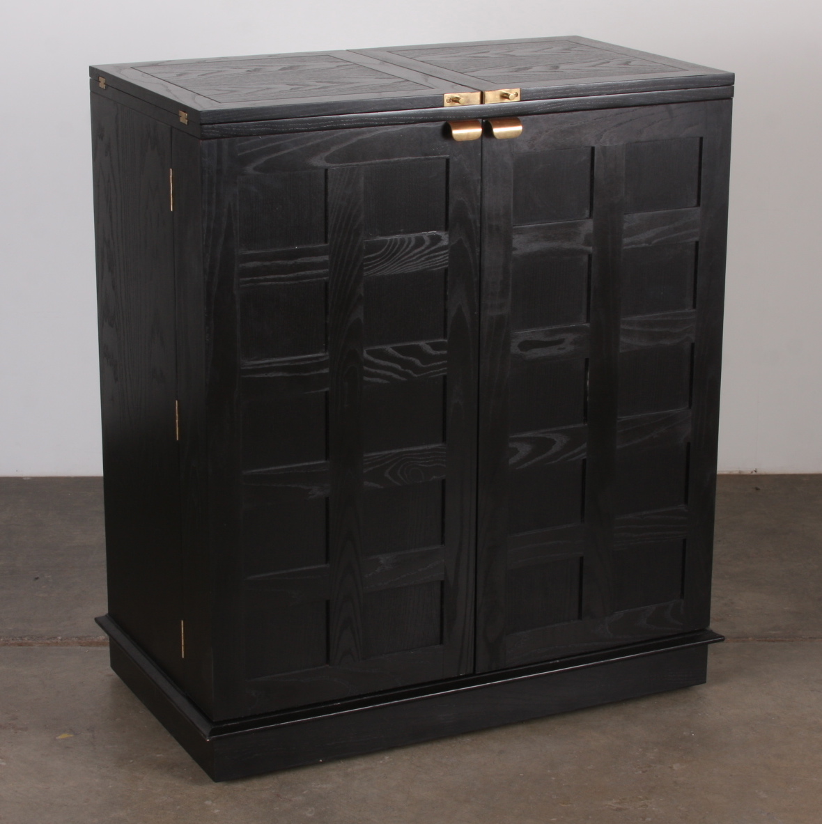 Crate and Barrel Mobile Folding Bar and Four Chairs