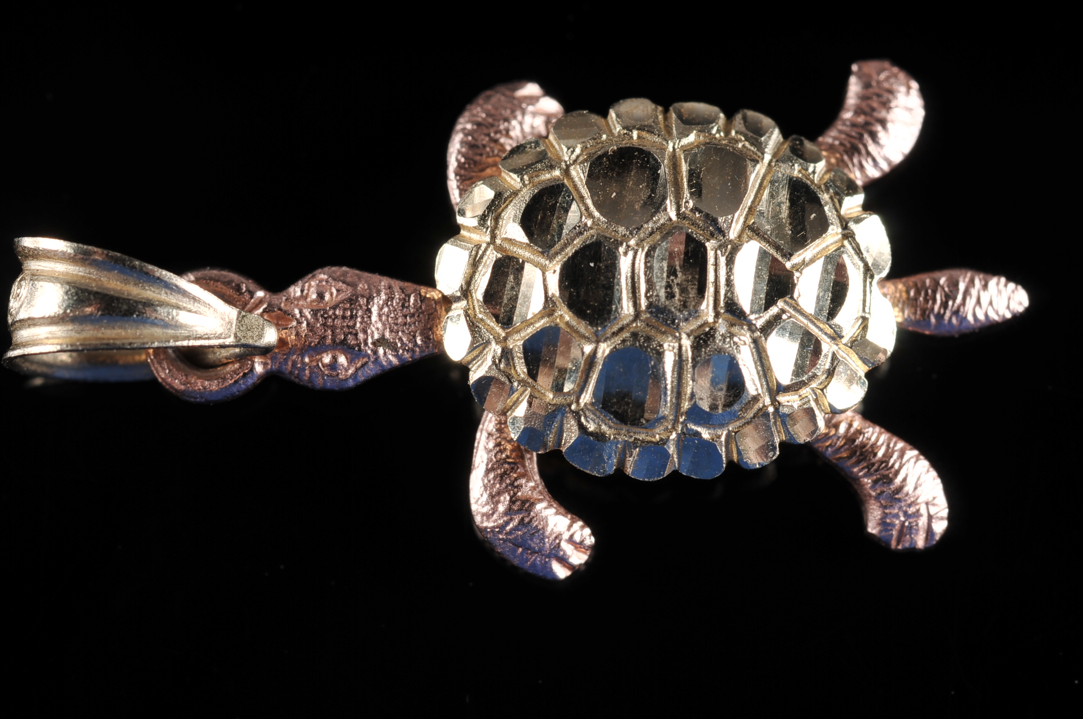 14K Gold Turtle Pendant
