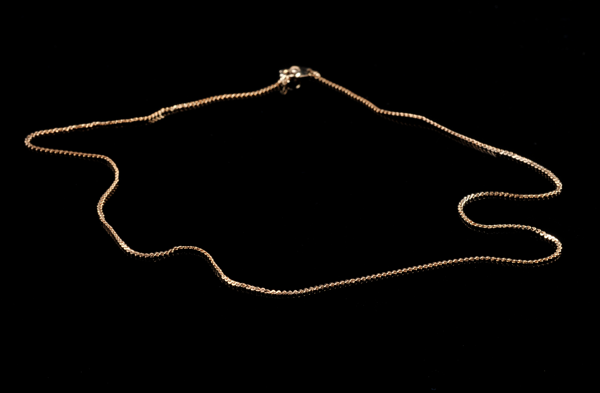 Gold Tone Elephant Stick Pin + 2 Presentation Chains