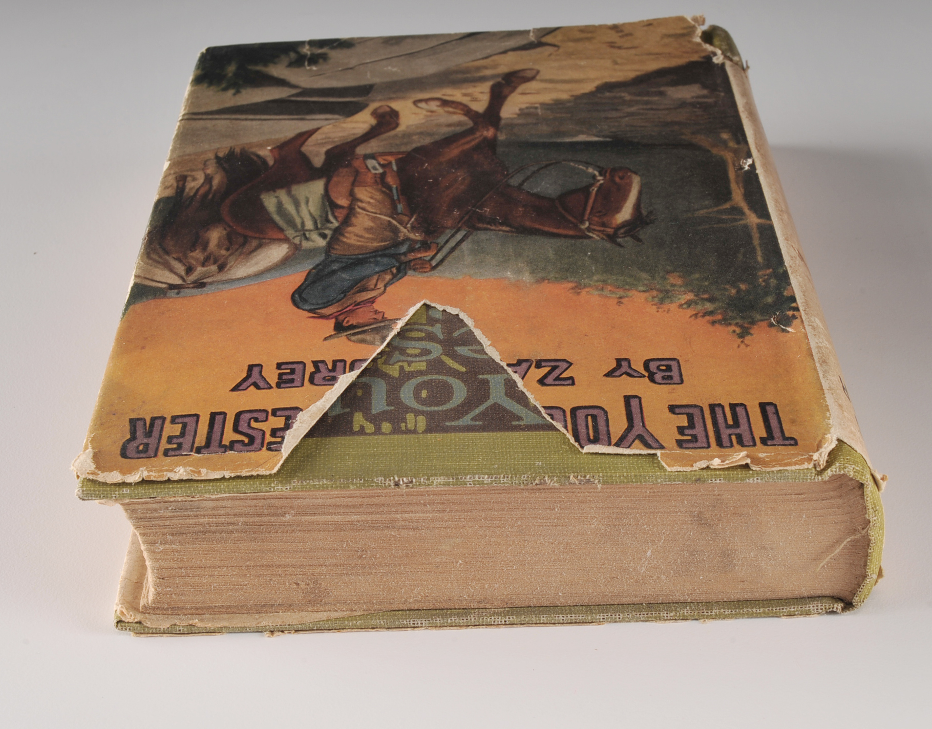 Assorted Vintage Books, Inc. 1st Edition