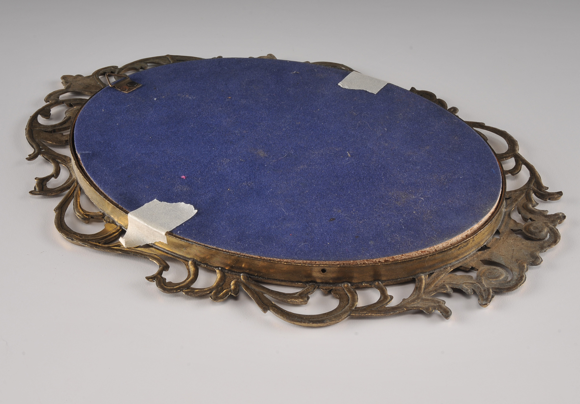 Italian Oval Metal Frame with Mounted Glass Floral Bouquet