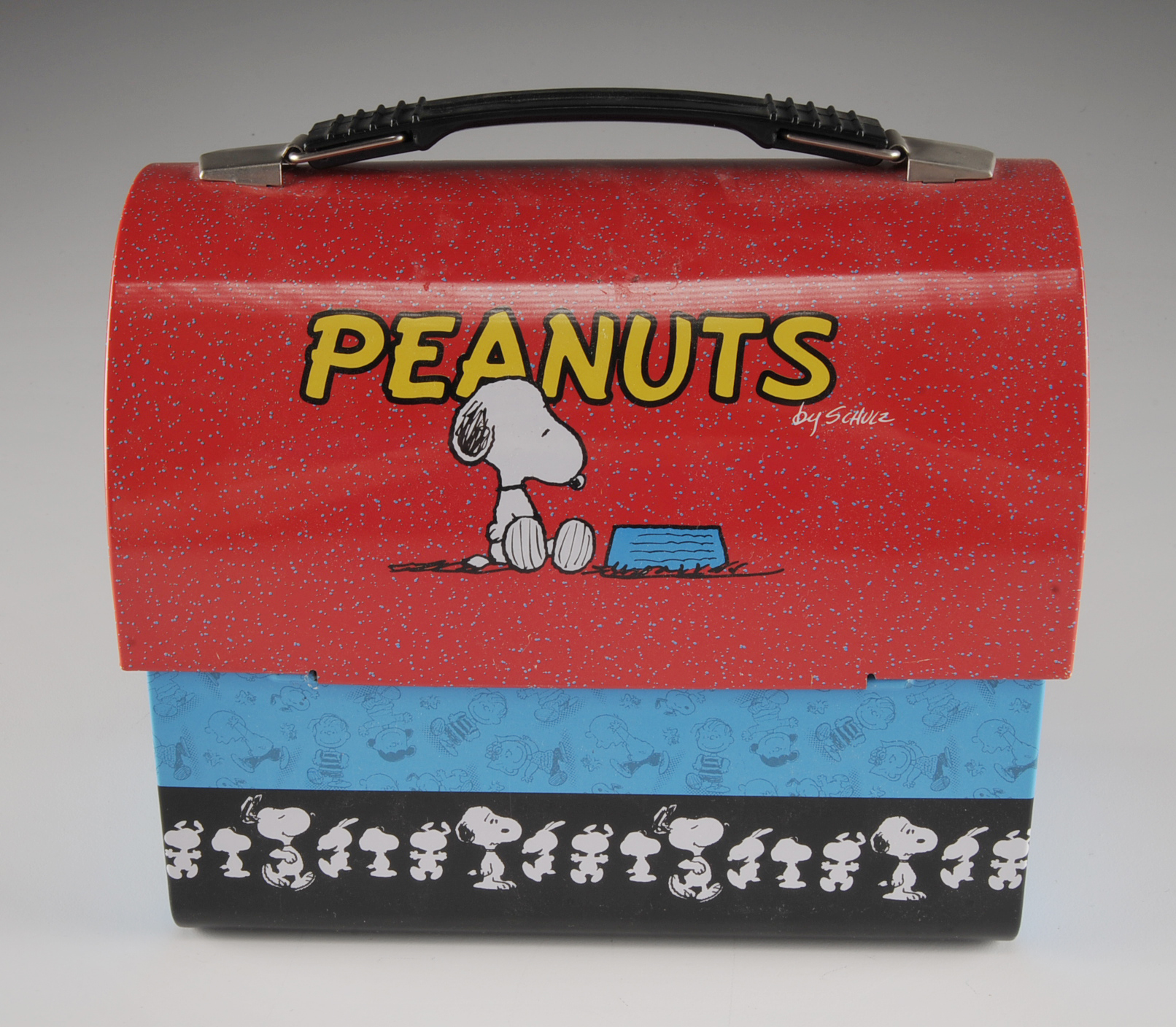 Charles Schulz Peanuts Tin Lunch Box