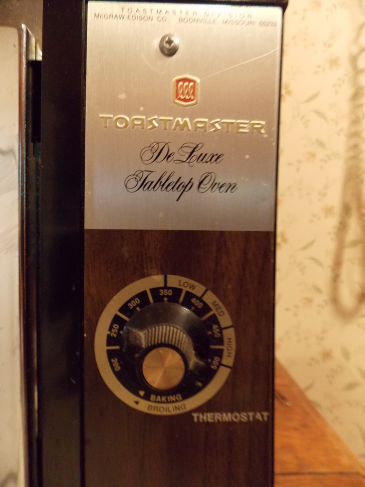 Tostmaster Tabletop Oven-Broiler