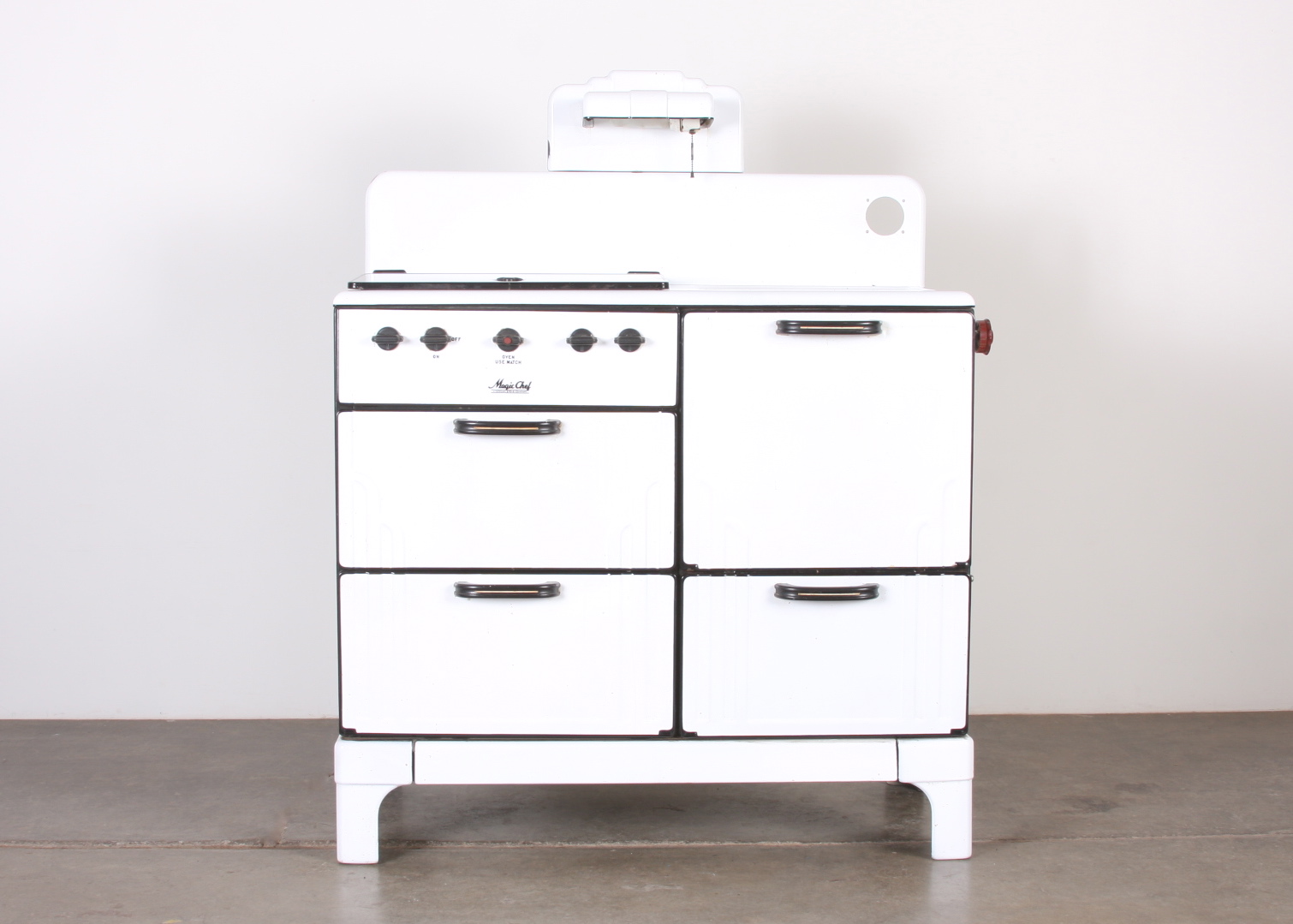 1940's Magic Chef gas stove in black and white 