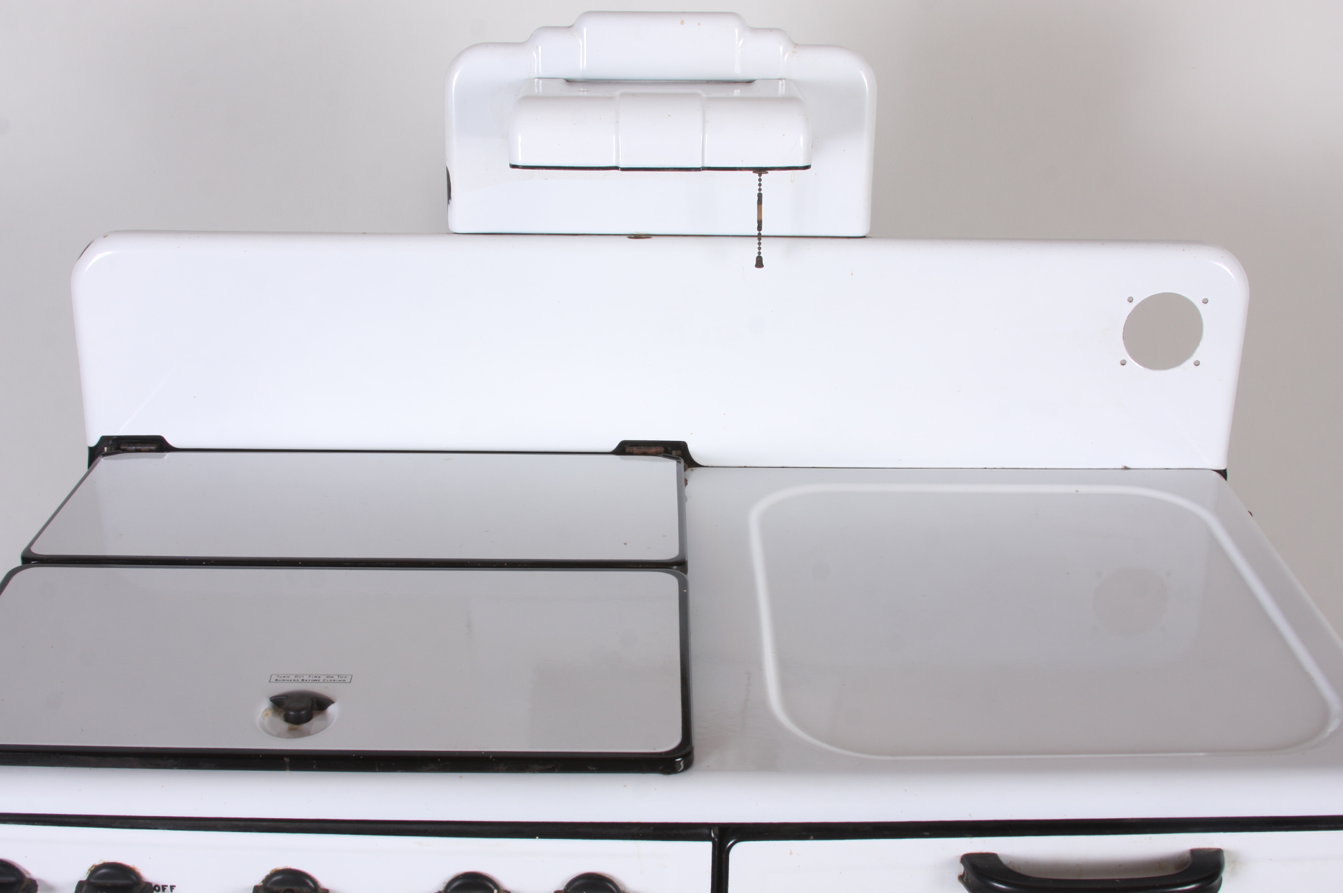 1940's Magic Chef gas stove in black and white 