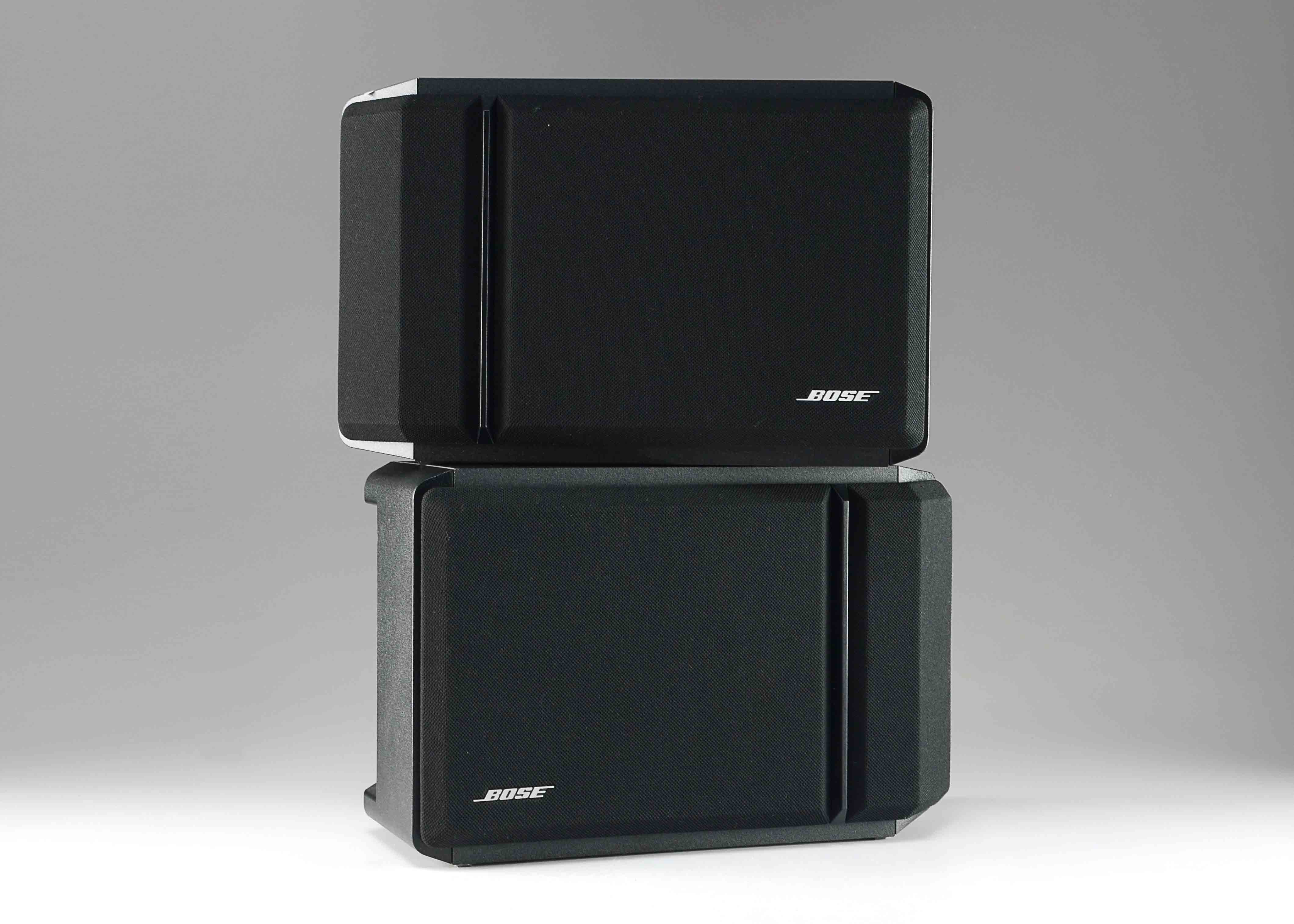 Pair of Bose 201 Series IV Direct Relecting Stereo bookshelf Speakers