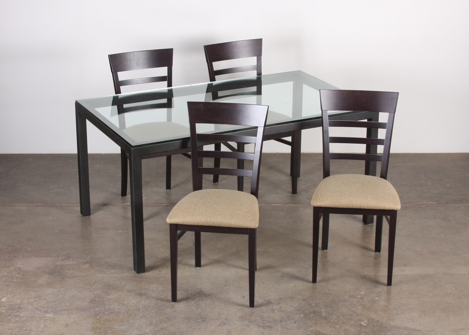 Modern Dining Table and Chairs