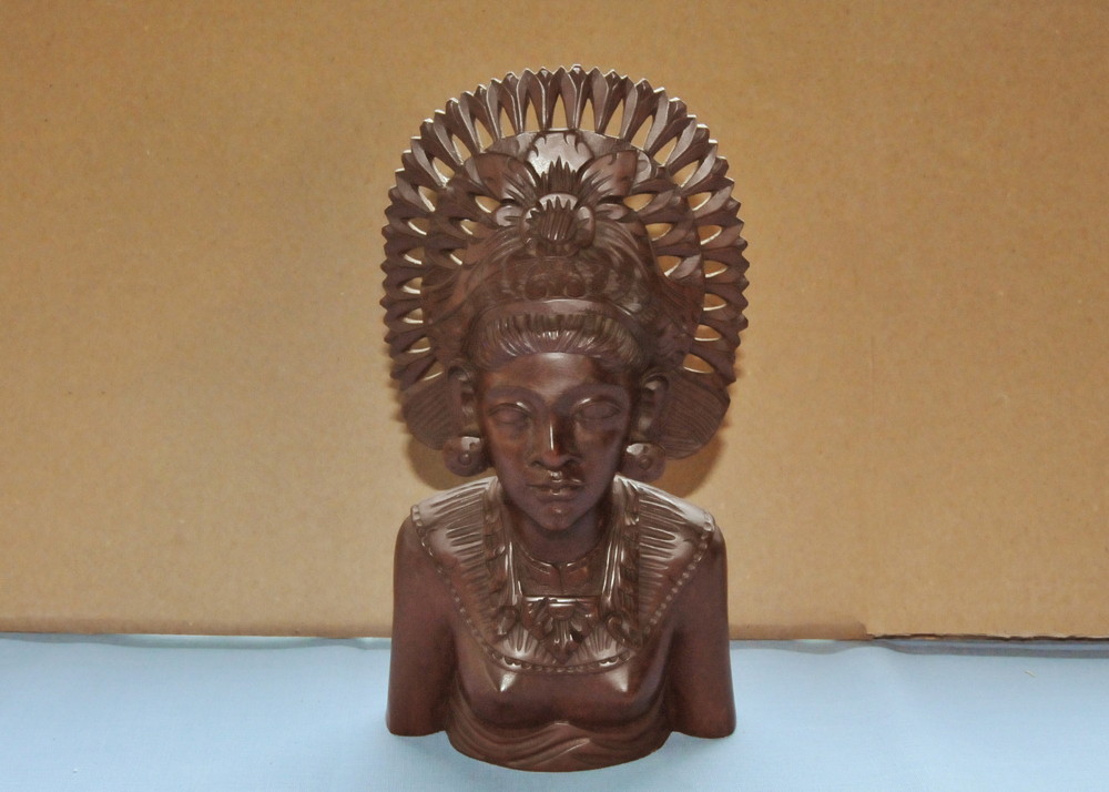 Balinese Hand Carved Figurine