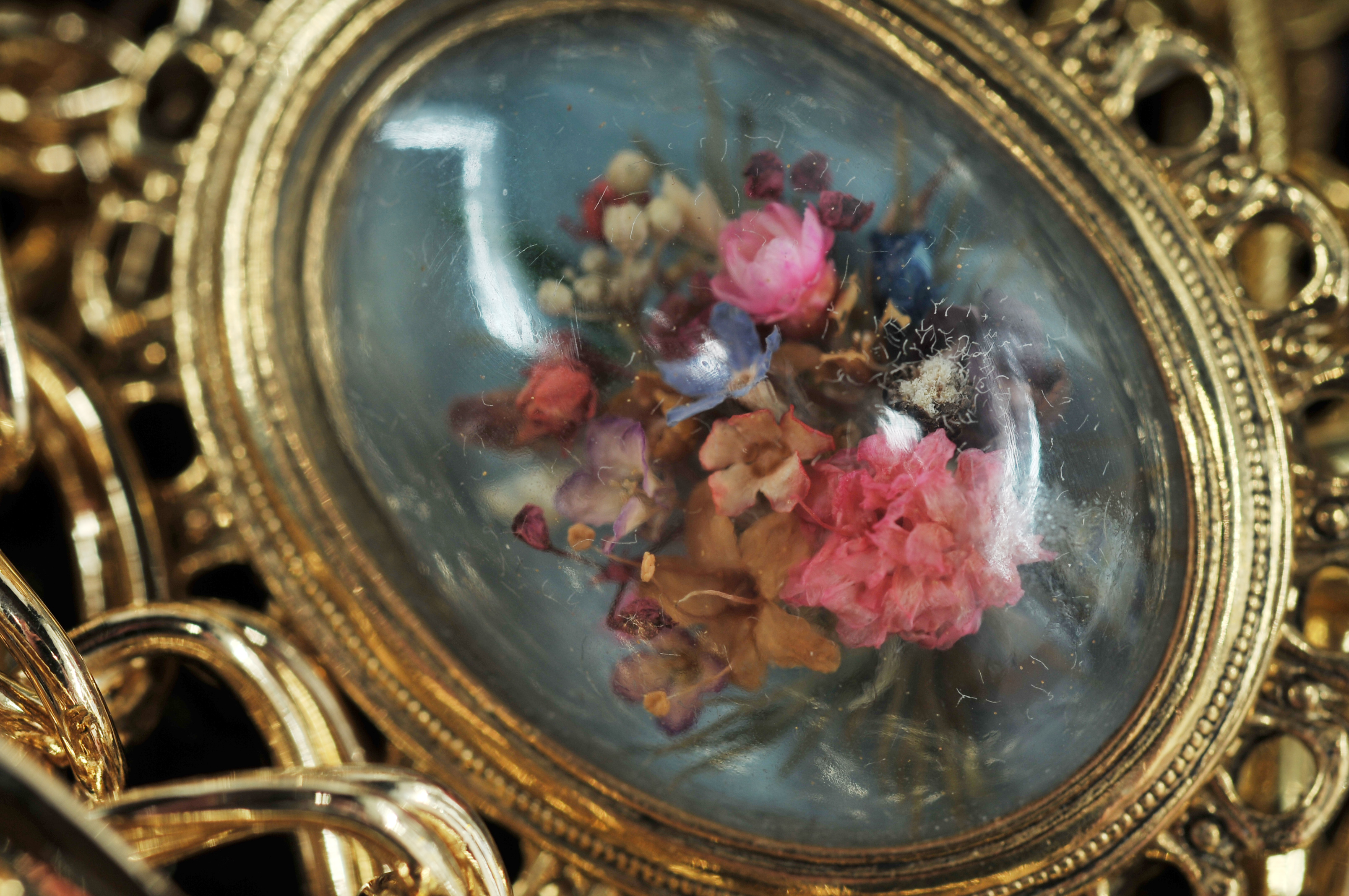 Gold and Silver Necklaces & Bracelets