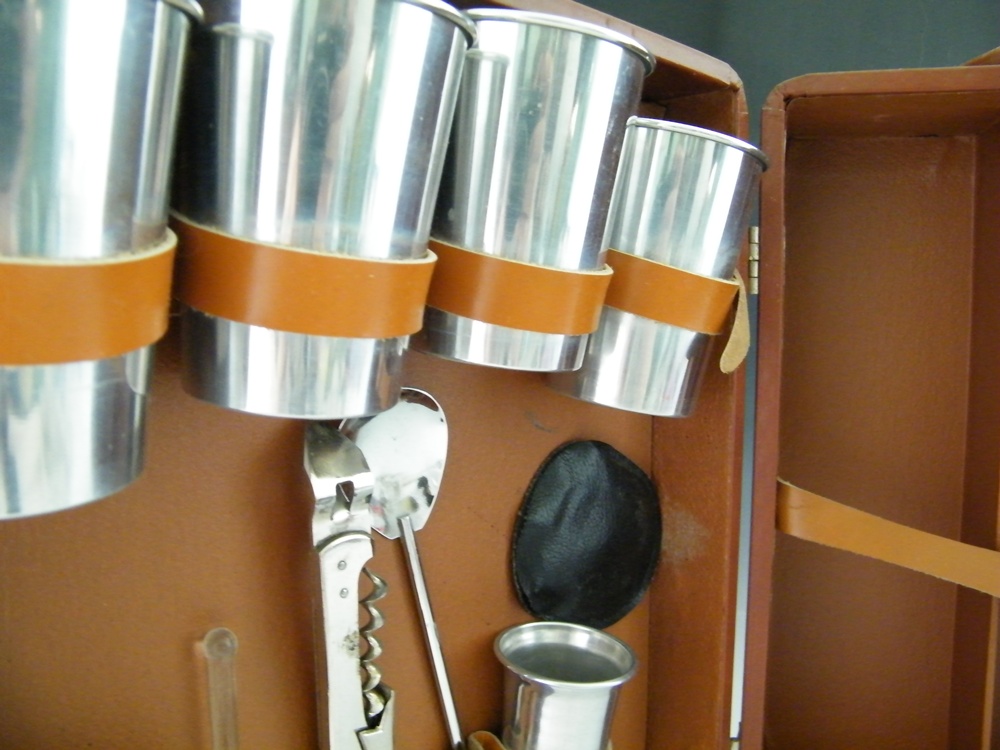 Vintage Portable Bar