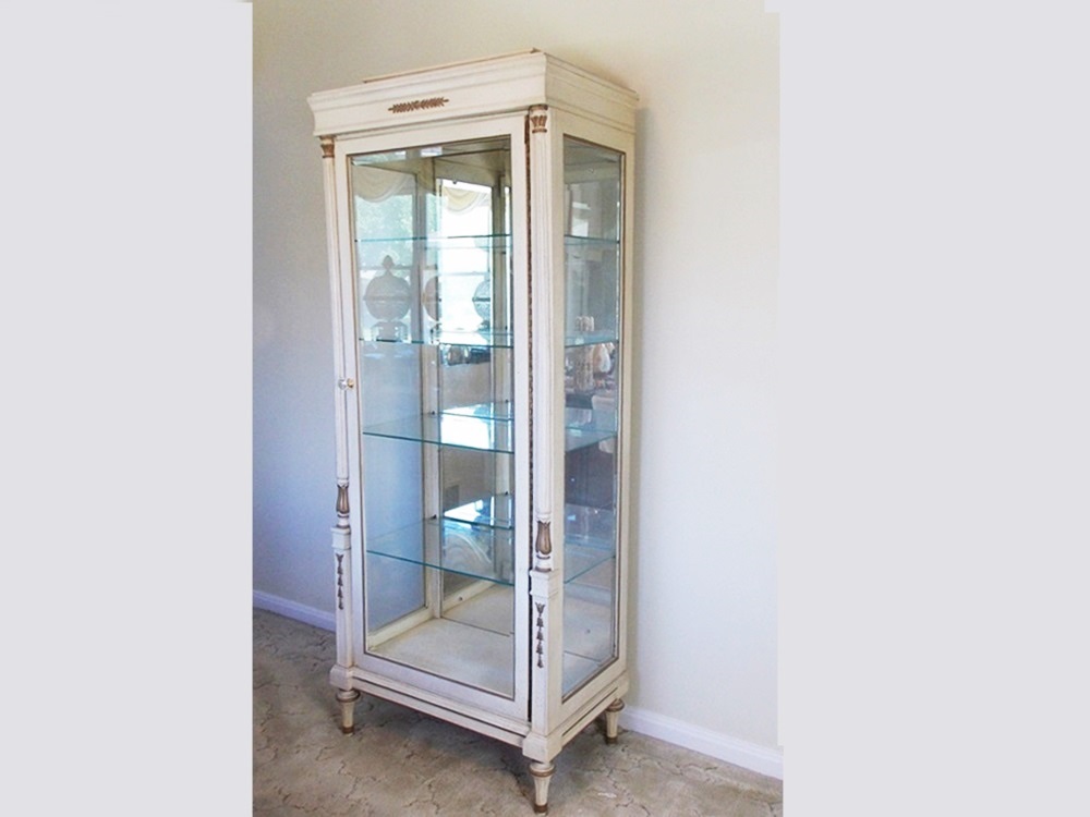 Vintage French Provincial Style Curio Cabinet