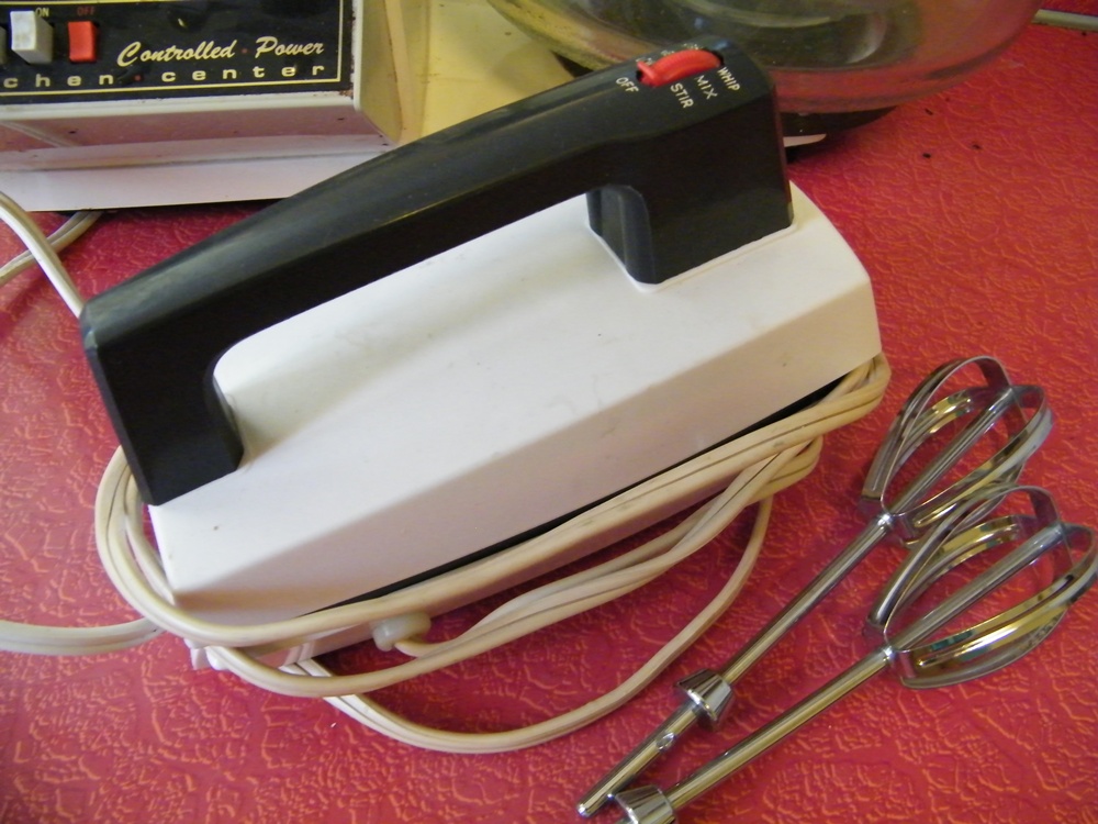 Oster 'Kitchen Center' Mixer and Hand Mixer