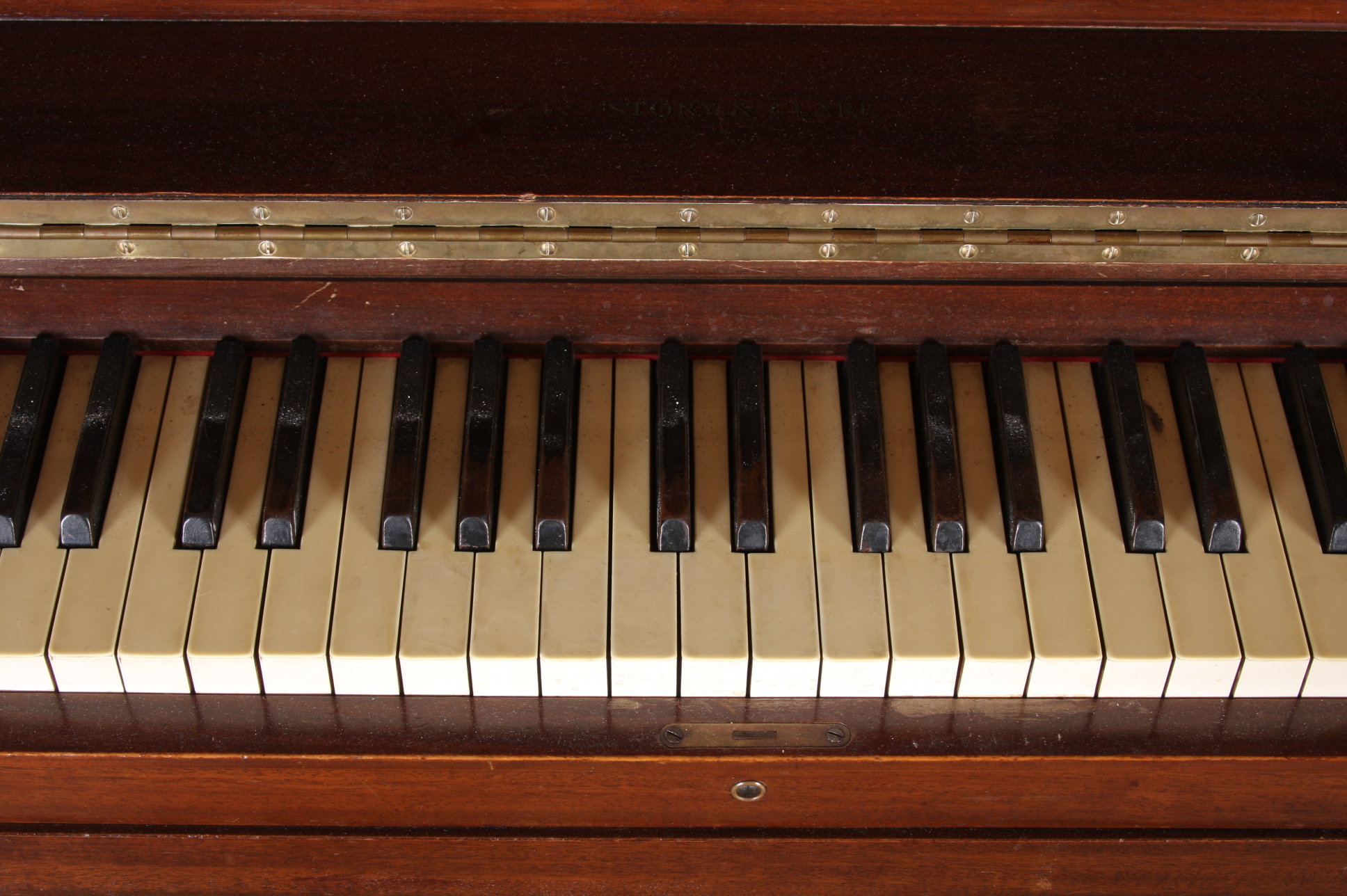 Story and Clark Piano