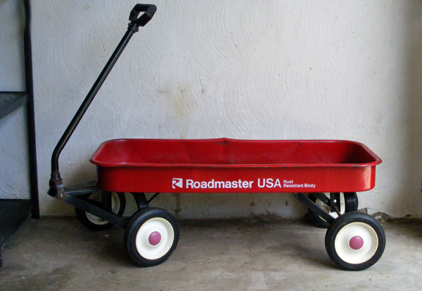 Red Wagon by Roadmaster USA