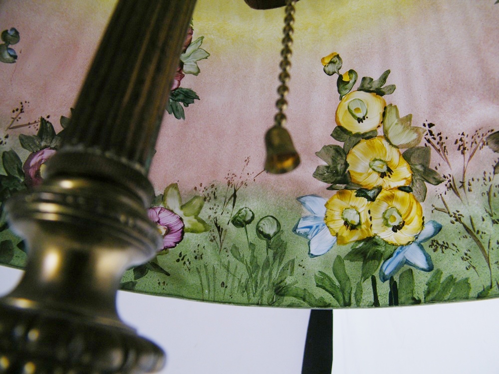 Pairpoint Puffy Hollyhock Lamp