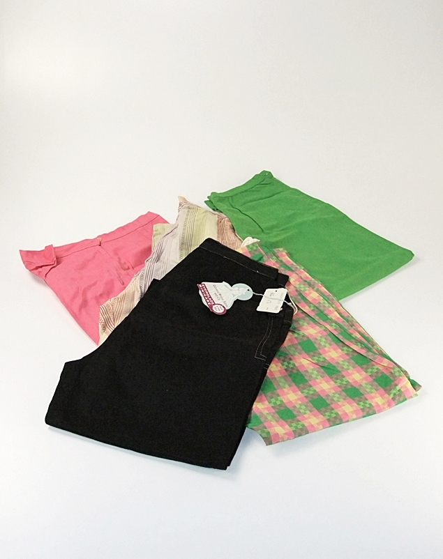 Five pair of cute vintage cropped pants in various colors