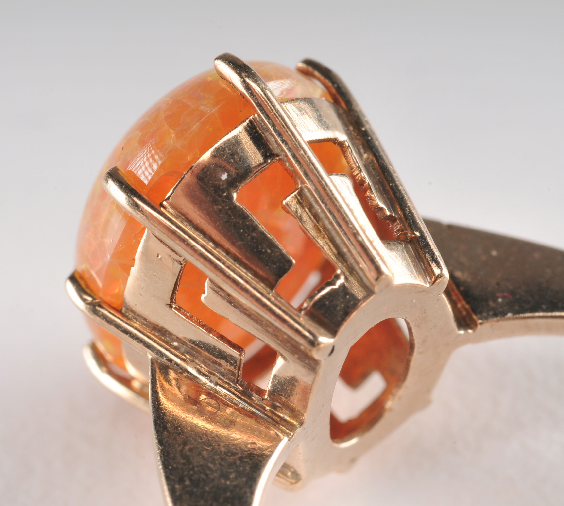 Ladies 14 K yellow gold and Fire opal ring 