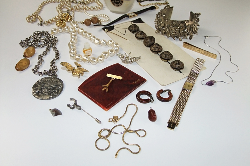 Collection of vintage jewelry including an HT 1964 Longines Ladies Swiss made watch