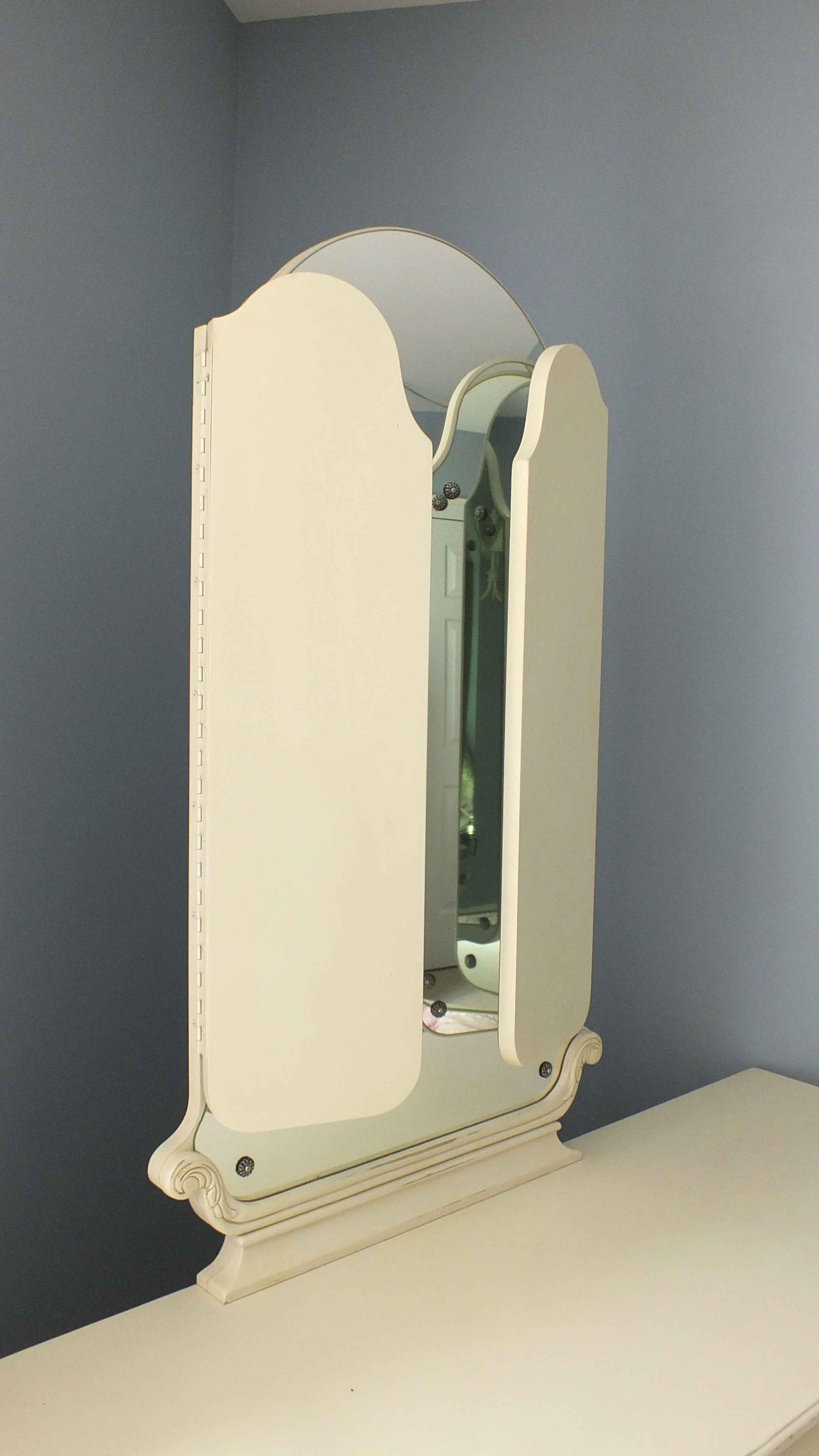 Betsy Cameron Collection Dresser